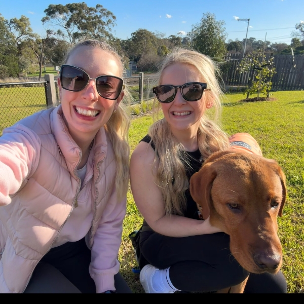 Truffle enjoying his 7.63km walk in the sunshine with Miss Hanks & Miss Henchley 🫶 ☀️